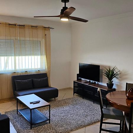 Harbour'S Way, Spacious And Cosy Apartment, With Ac Olhão Exterior photo