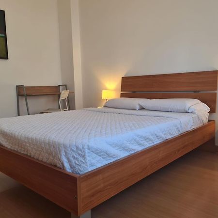Harbour'S Way, Spacious And Cosy Apartment, With Ac Olhão Exterior photo