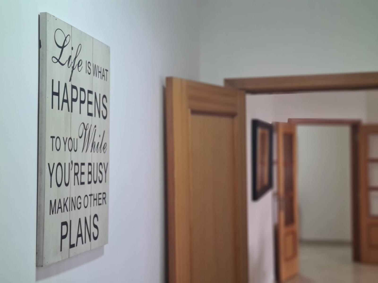 Harbour'S Way, Spacious And Cosy Apartment, With Ac Olhão Exterior photo